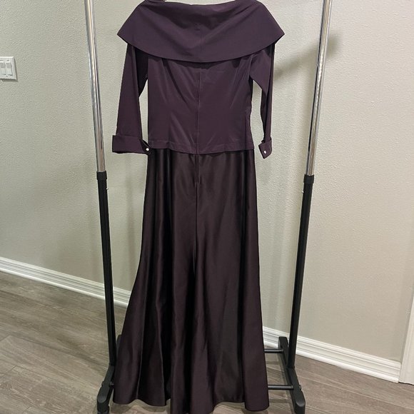 Tadashi Shoji eggplant Long Dress - Picture 10 of 16